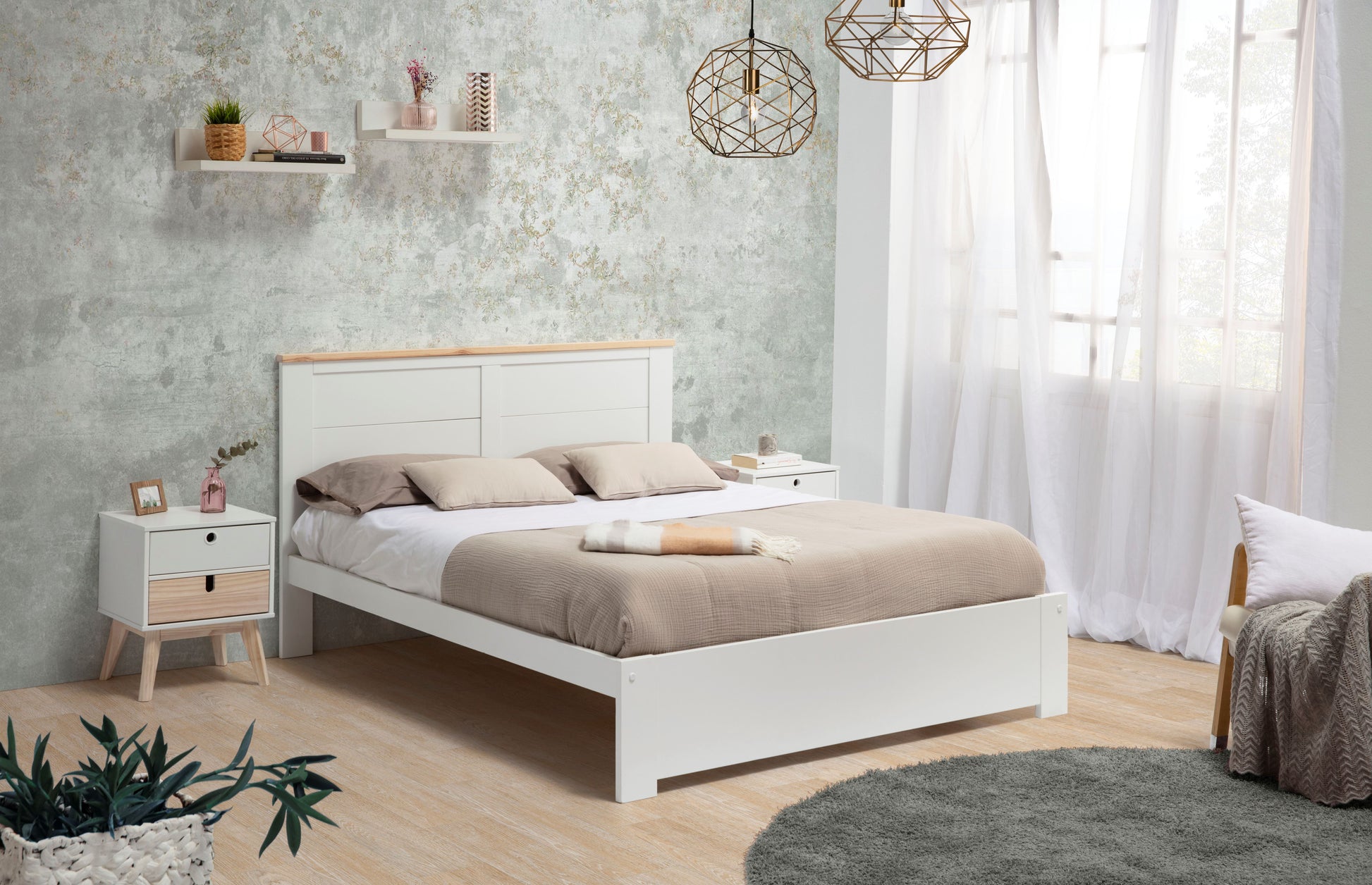 Cama | Akira