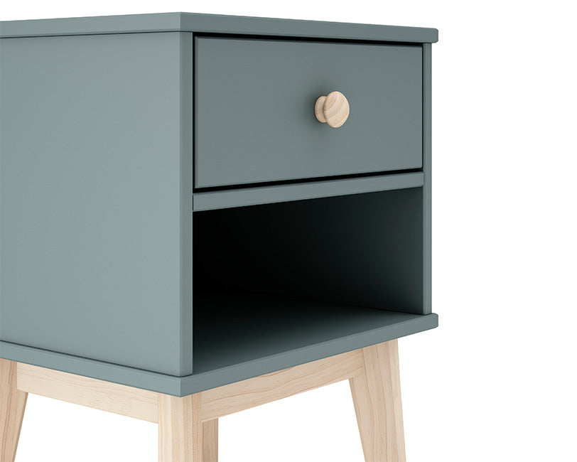 Mesa de Cabeceira | Esteban